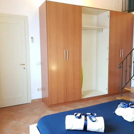 Dante In Apartment Florence