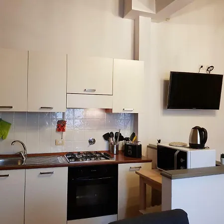 Apartment Dante In Florence